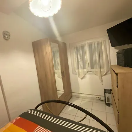 T2 Avec Terrasse, Clim, Parking Et Wifi - Fr-1-503-155 Balaruc-les-Bains