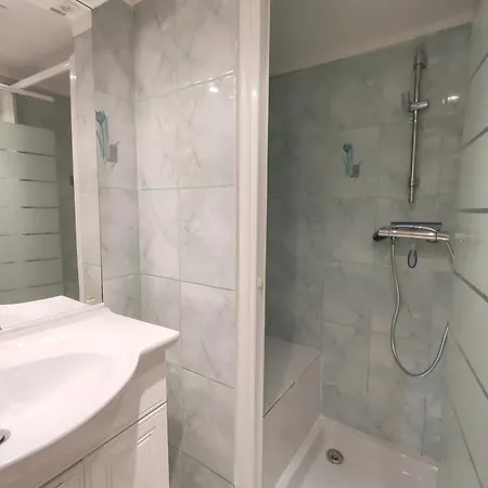 T2 Avec Terrasse - Animaux Admis - Fr-1-503-155 Apartamento *